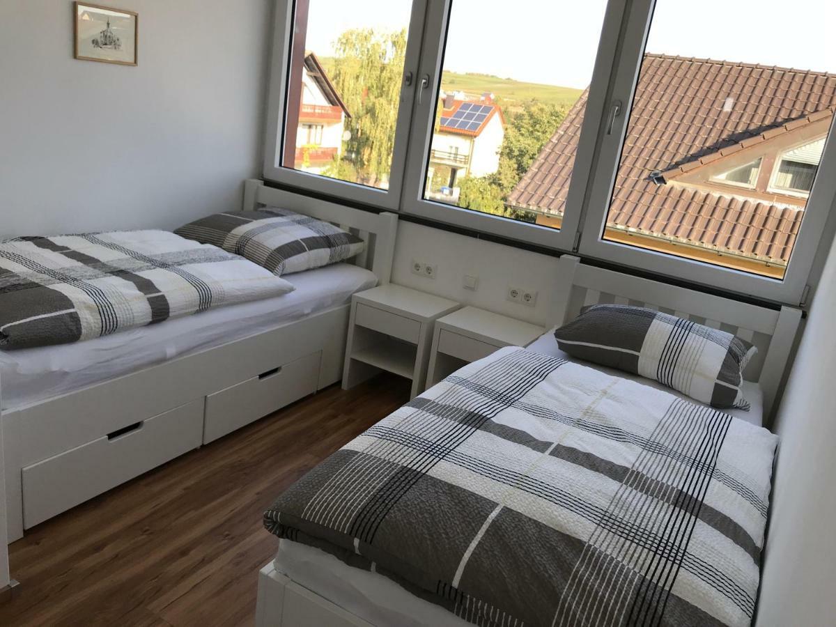 Apartment Scheuring 2.og *
